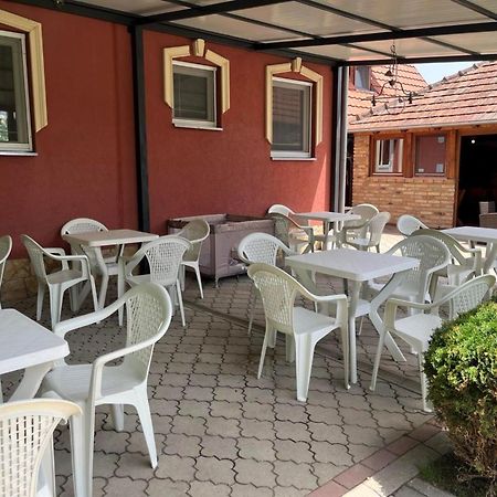 Bed and Breakfast Vila Boska Palić Zewnętrze zdjęcie